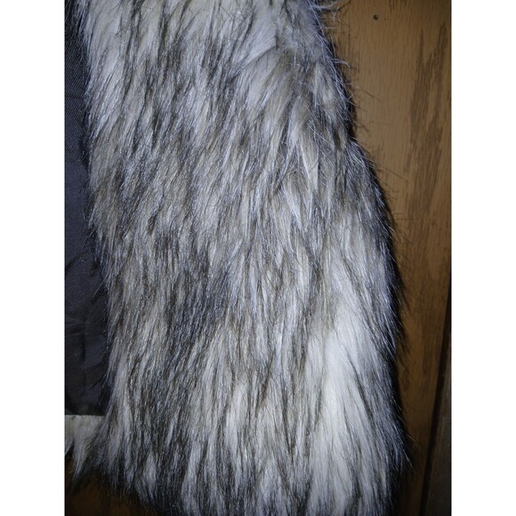 Ann Taylor Loft Vest Faux Fur Women's Size Medium Lined 24×15 - Picture 10 of 11